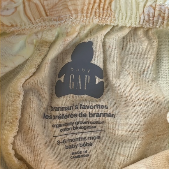 Baby Gap Shorts Bundle  3-6M - Picture 3 of 8